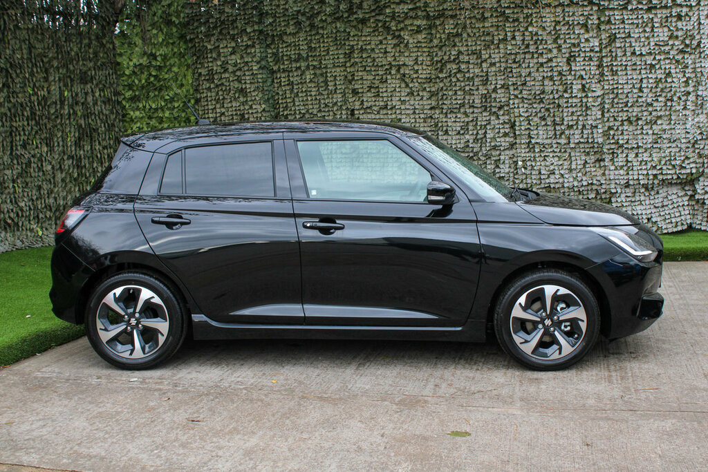 Suzuki Swift Ultra  #3