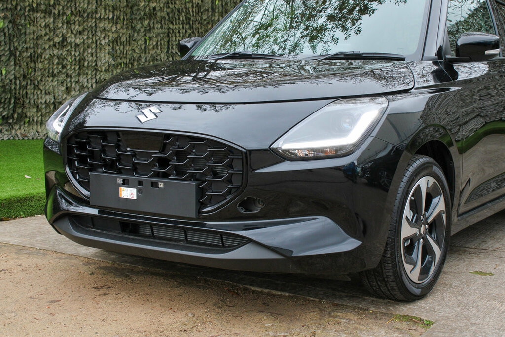 Suzuki Swift Motion #12