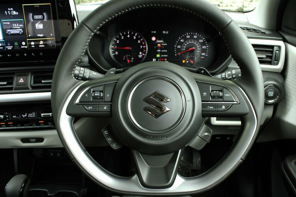 Suzuki Swift Motion #21