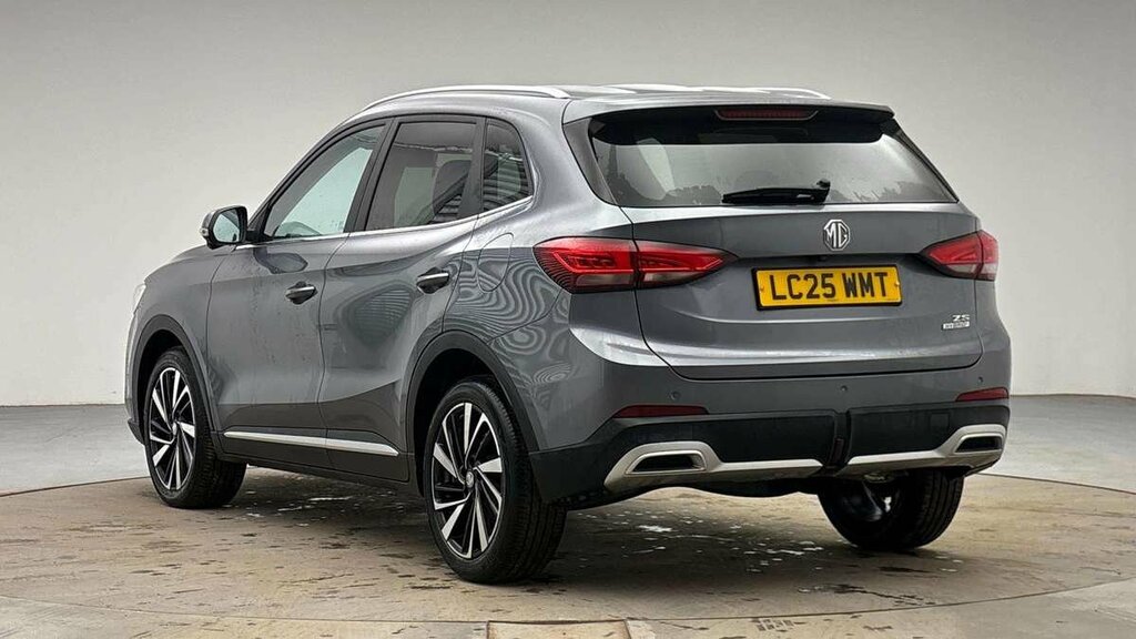 MG ZS Hybrid Trophy #4