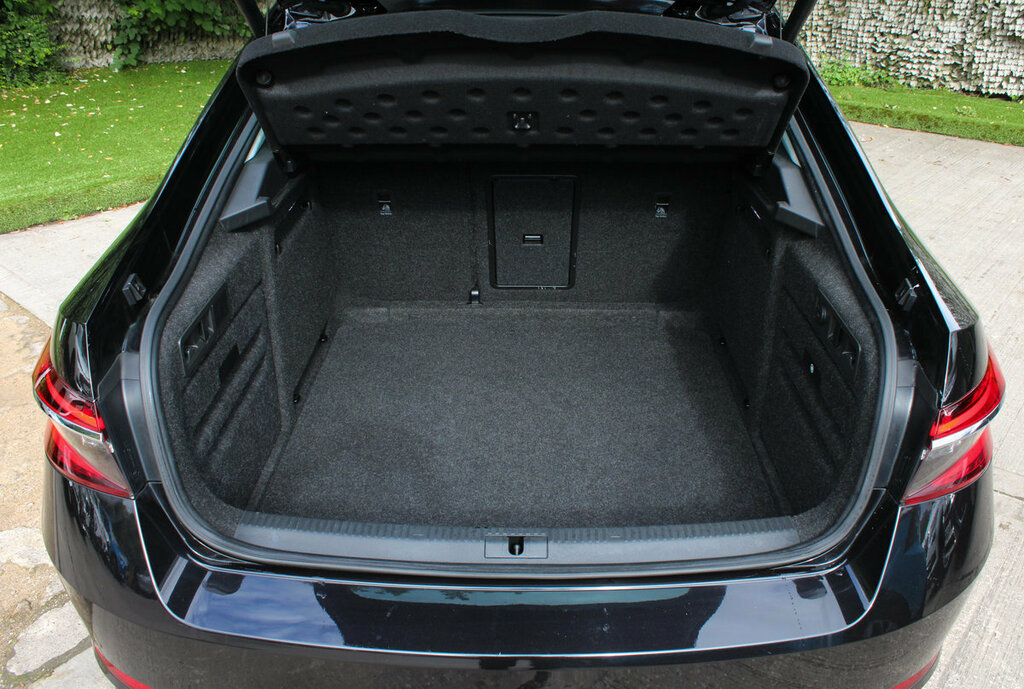 Skoda Superb Hatchback Grey #55