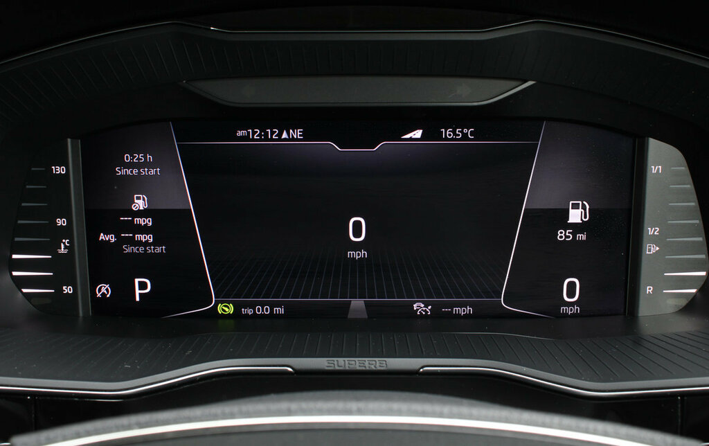 Skoda Superb Hatchback Grey #27