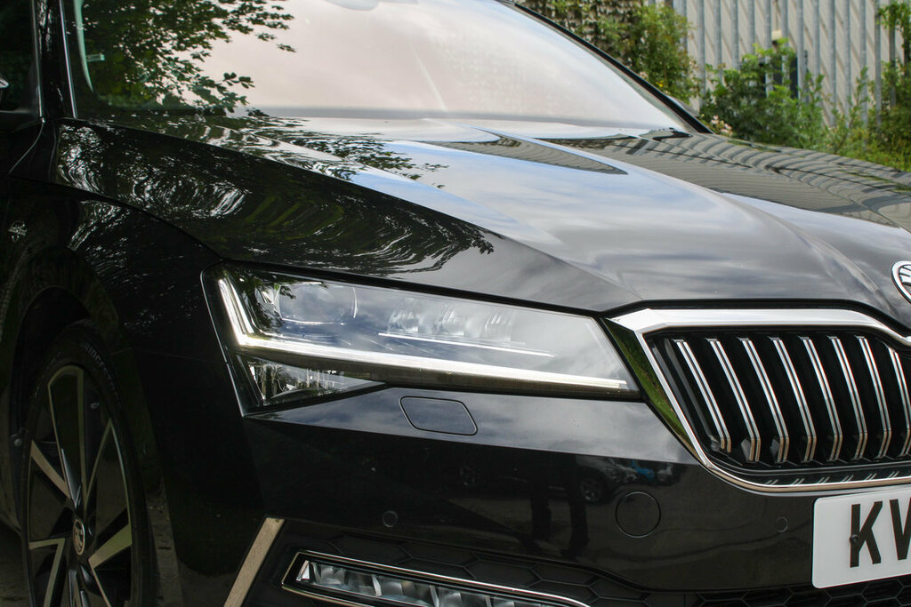 Skoda Superb Hatchback Grey #14