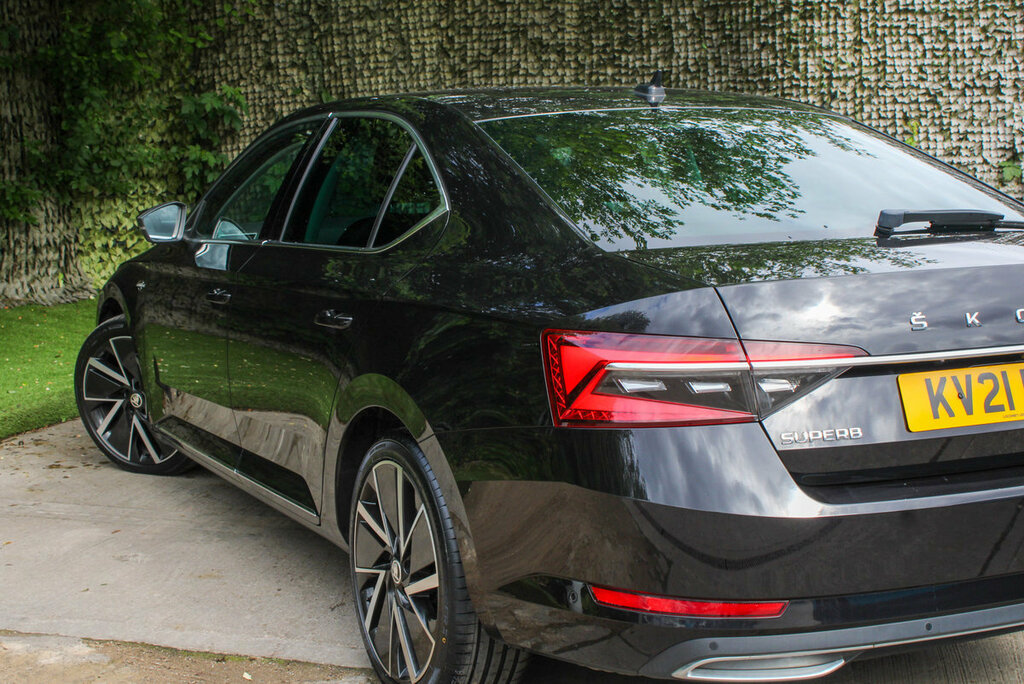 Skoda Superb Hatchback Grey #17