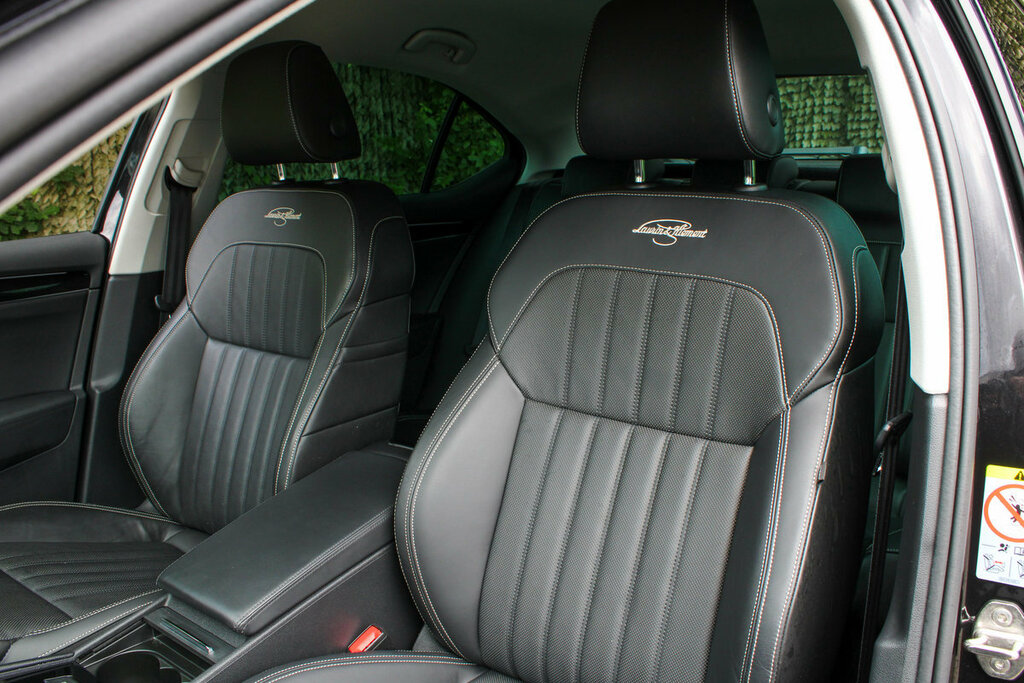 Skoda Superb Hatchback Grey #52