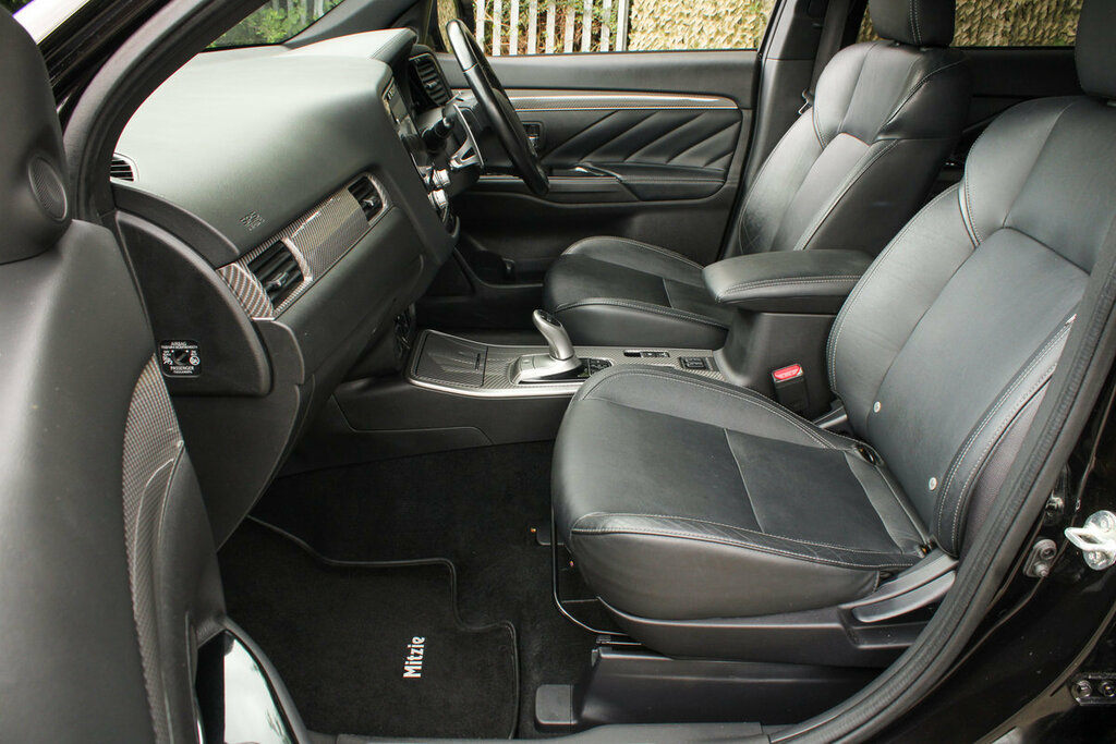 Mitsubishi Outlander 2.0 Design Cvt Brown #47