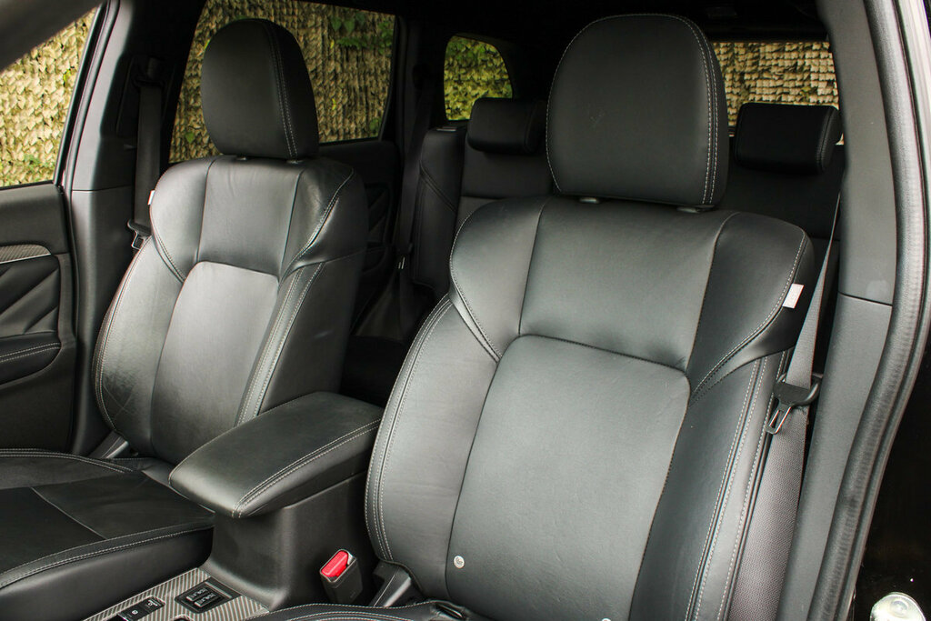 Mitsubishi Outlander 2.0 Design Cvt Brown #46