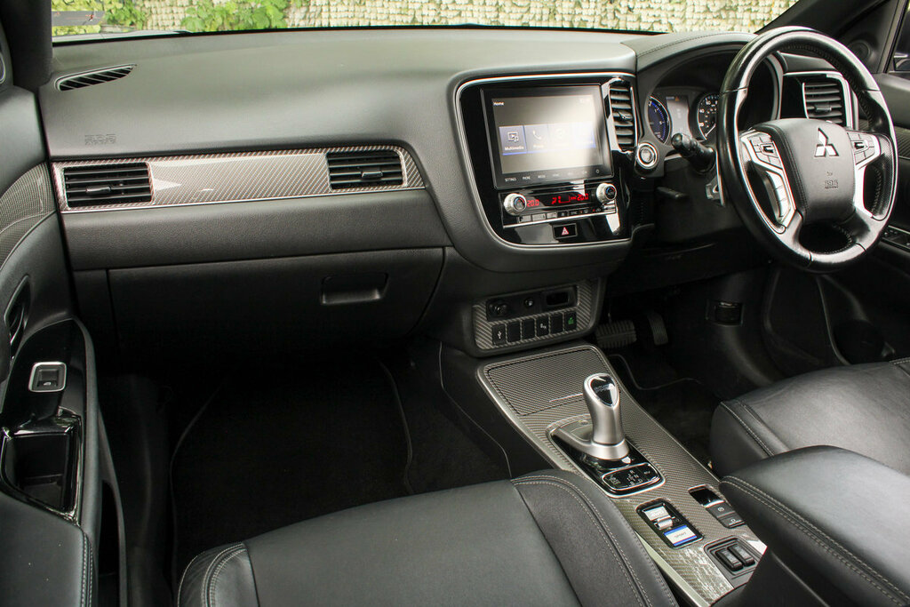 Mitsubishi Outlander 2.0 Design Cvt Brown #19