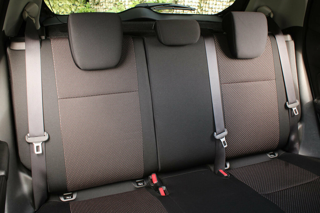 Suzuki Swift 1.2 Dualjet Shvs Sz5 Allgrip Red #42