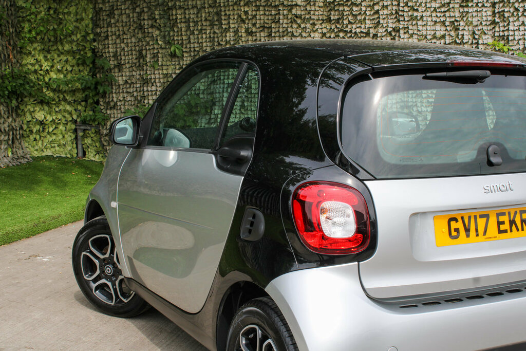 Smart Fortwo Coupe Coupe Red #15