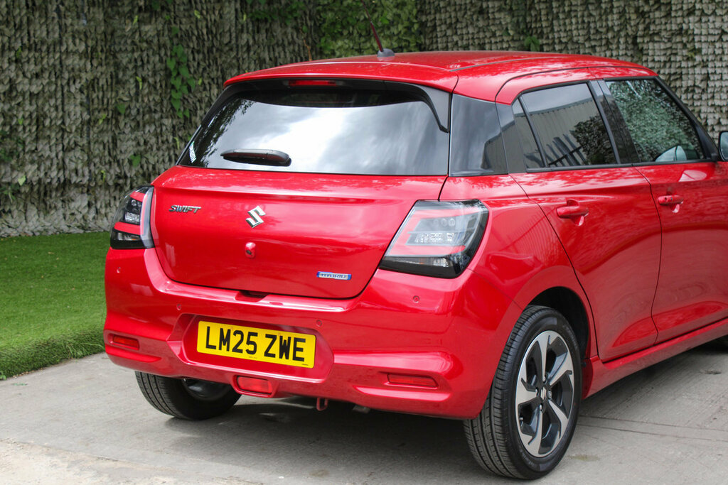 Suzuki Swift 1.2 Mild Hybrid Ultra Silver #12