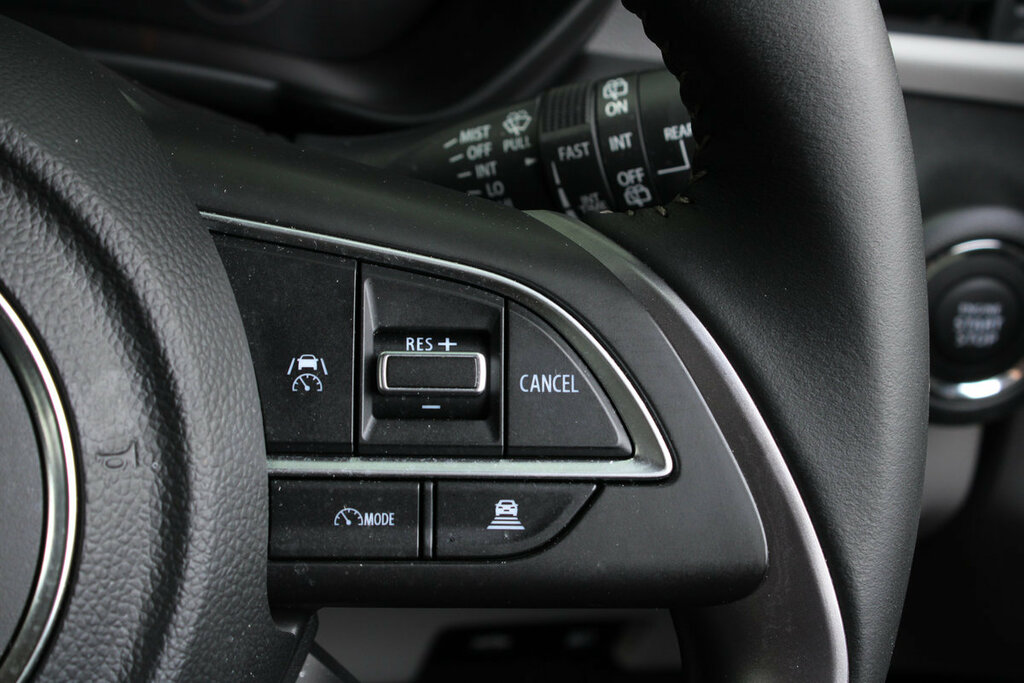 Suzuki Swift 1.2 Mild Hybrid Ultra Silver #25