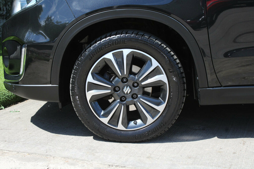 Suzuki Vitara Sz-t Boosterjet Silver #14