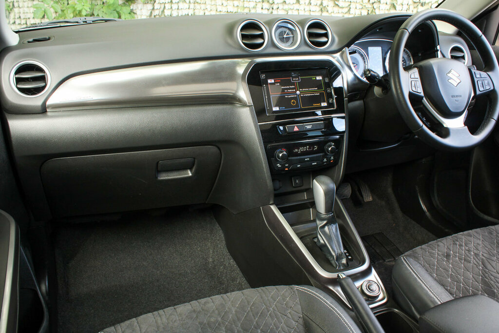 Suzuki Vitara Sz-t Boosterjet Silver #17