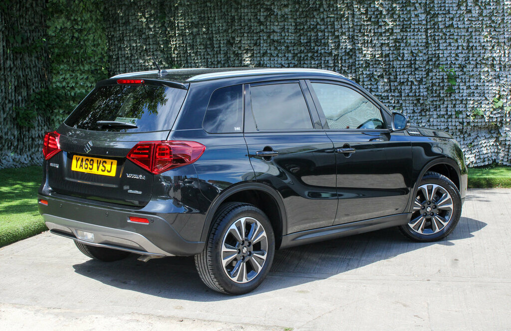 Suzuki Vitara Sz5 Black #4