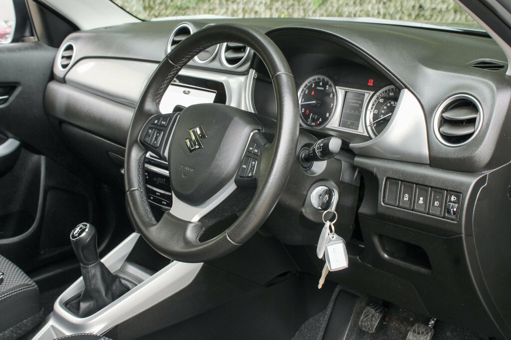 Suzuki Vitara 1.6 Sz5 Euro 6 Ss Blue #24