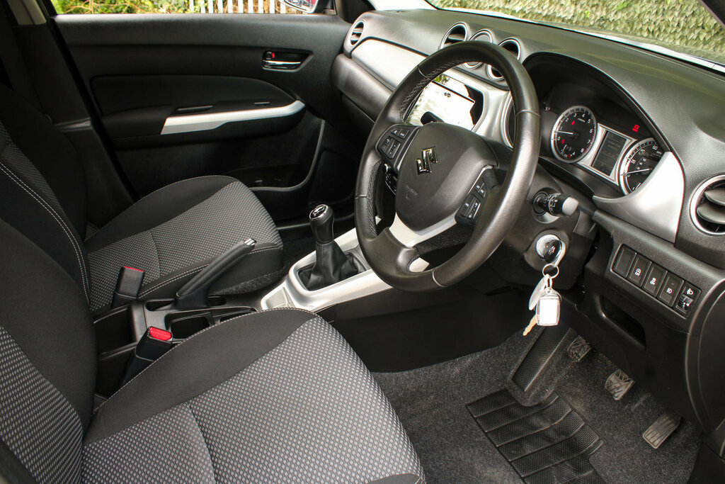 Suzuki Vitara 1.6 Sz5 Euro 6 Ss Blue #25