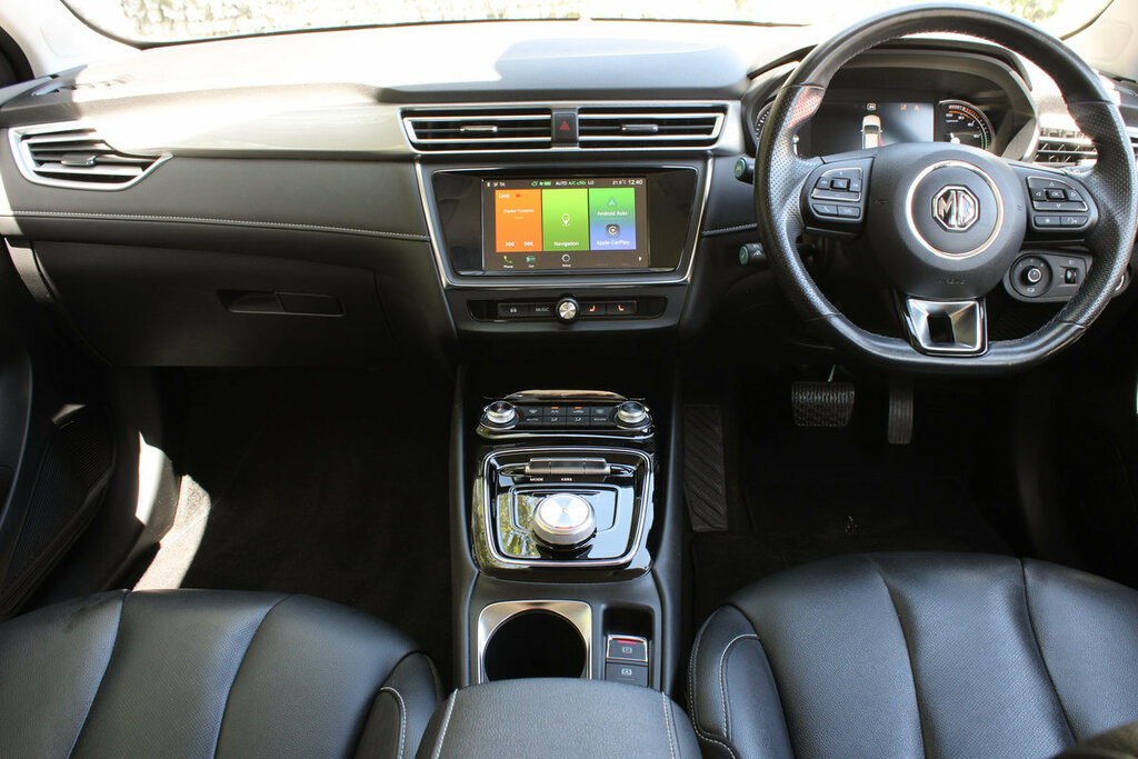 MG MG5 Exclusive  #2