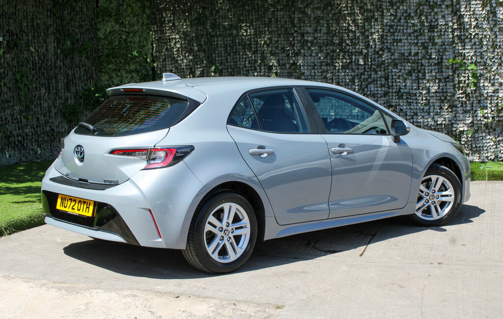 Toyota Corolla Icon Grey #4