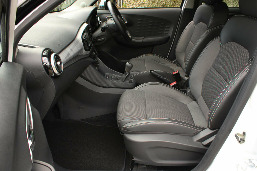 MG MG3 1.5 Vti-tech Exclusive Nav Euro 6 Ss White #40