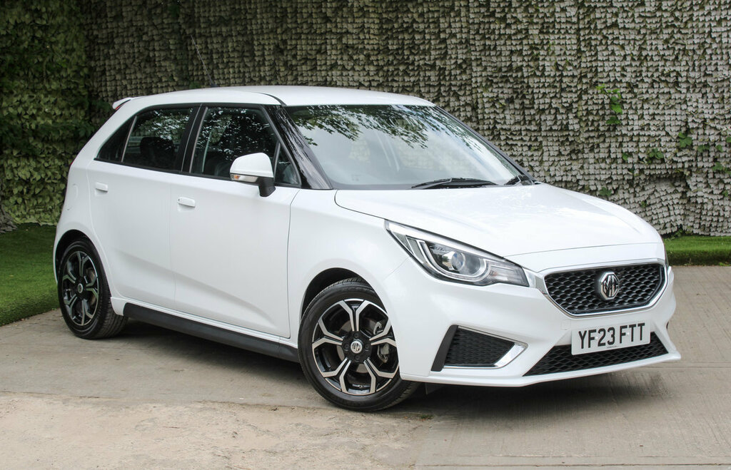 MG MG3 Exclusive Nav