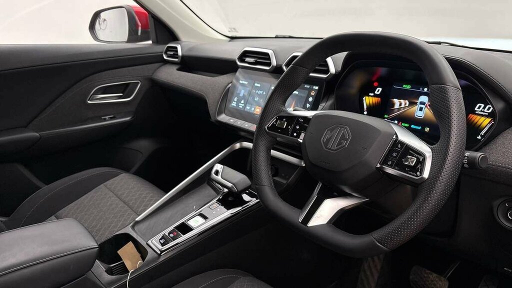 MG ZS Hybrid Se #2