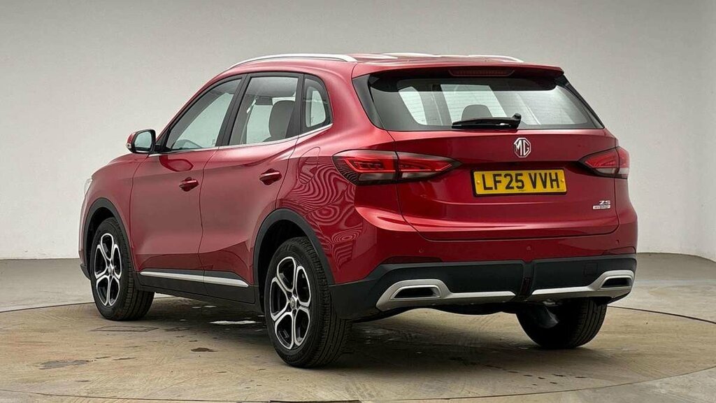 MG ZS Hybrid Se #4