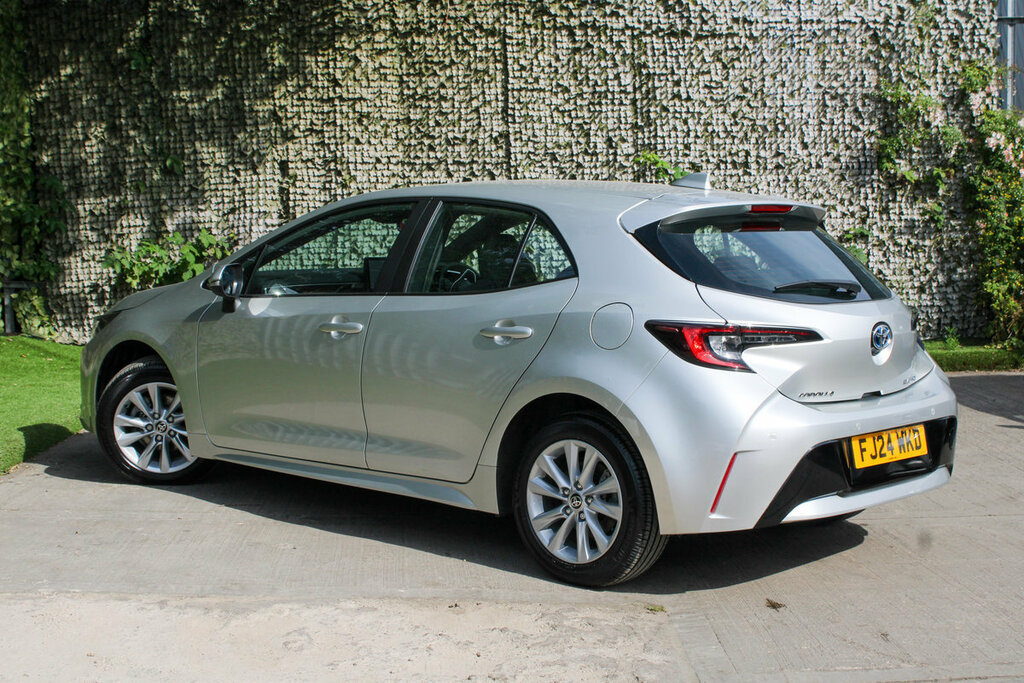 Toyota Corolla Icon #6