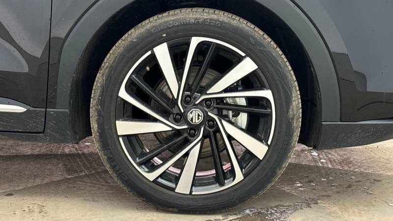 MG ZS Hybrid Trophy  #4