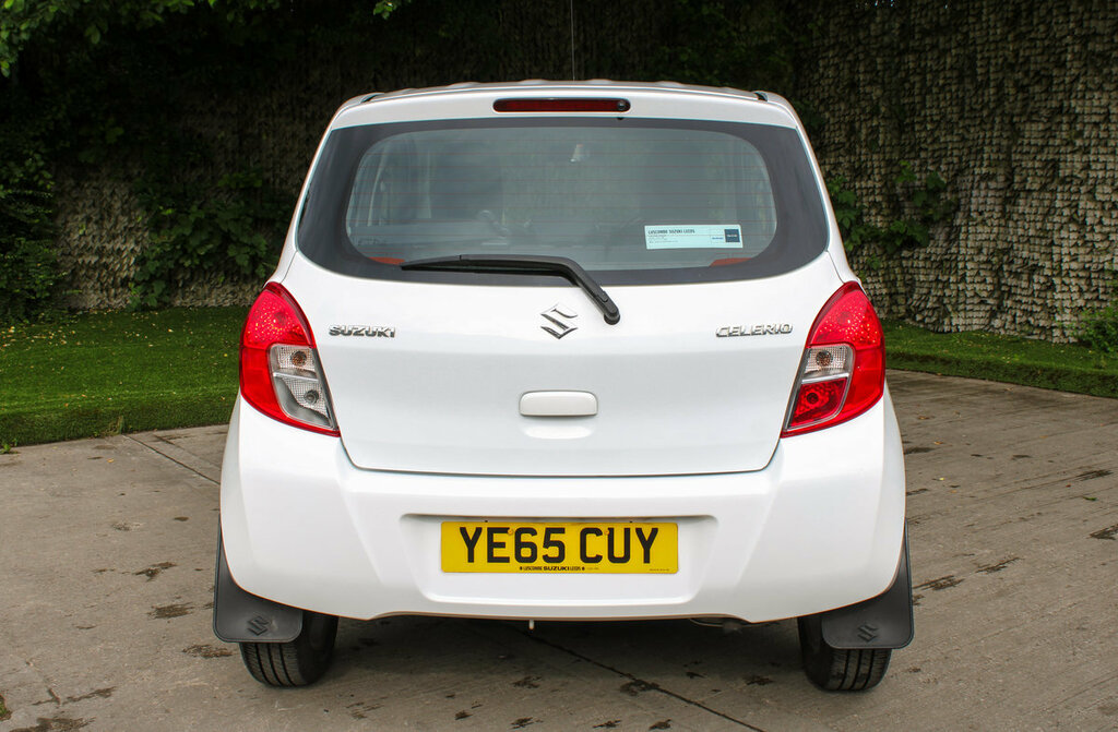 Suzuki Celerio Sz3 White #5