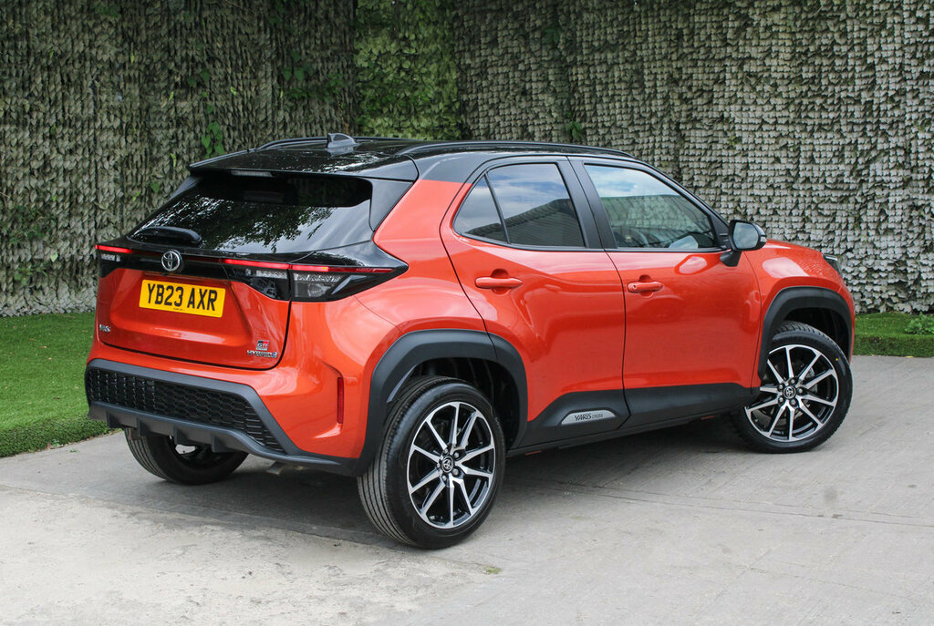 Toyota Yaris Cross Gr Sport YB23AXR Black #4