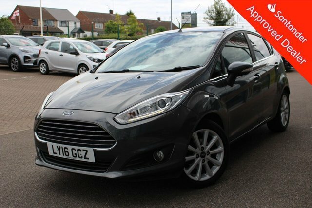 Ford Fiesta 1.0T Ecoboost Titanium Hatchback LY16GCZ Grey #4