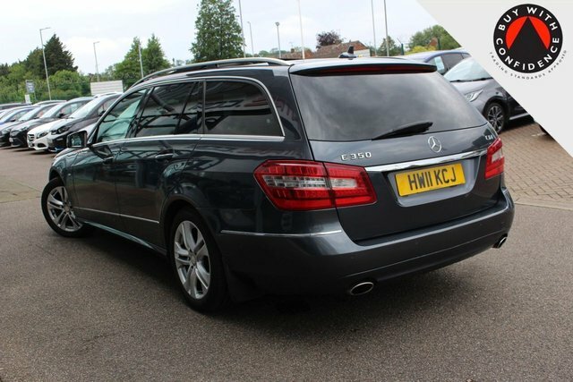 Mercedes-Benz E Class E220 Cdi Blueefficiency Avantgarde Ed125 5-Door White #6