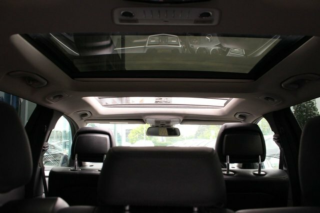 Mercedes-Benz E Class E220 Cdi Blueefficiency Avantgarde Ed125 5-Door White #10