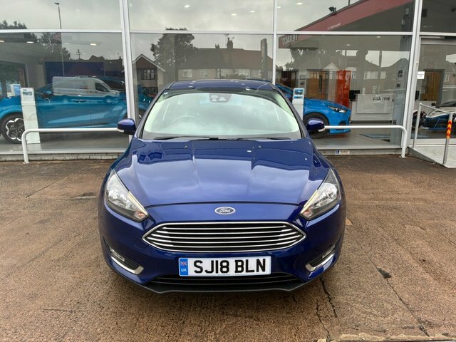 Ford Focus Titanium Blue #2