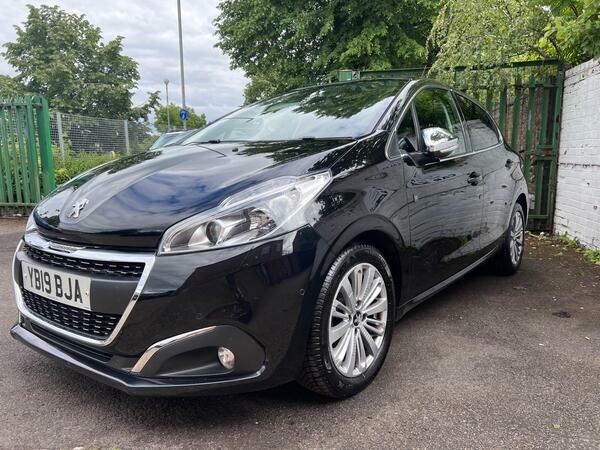 Peugeot 208 1.2 Puretech 82 Tech Edition Start Stop Grey #20