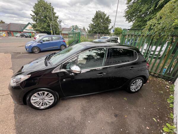 Peugeot 208 1.2 Puretech 82 Tech Edition Start Stop Grey #7