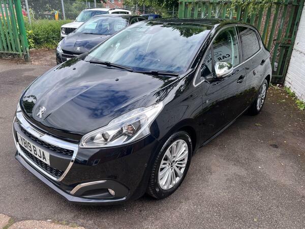 Peugeot 208 1.2 Puretech 82 Tech Edition Start Stop Grey #23