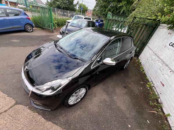 Peugeot 208 1.2 Puretech 82 Tech Edition Start Stop Grey #5