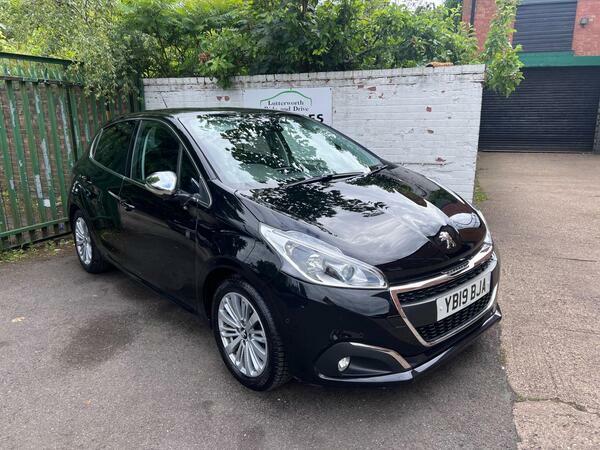 Peugeot 208 1.2 Puretech 82 Tech Edition Start Stop Grey #9