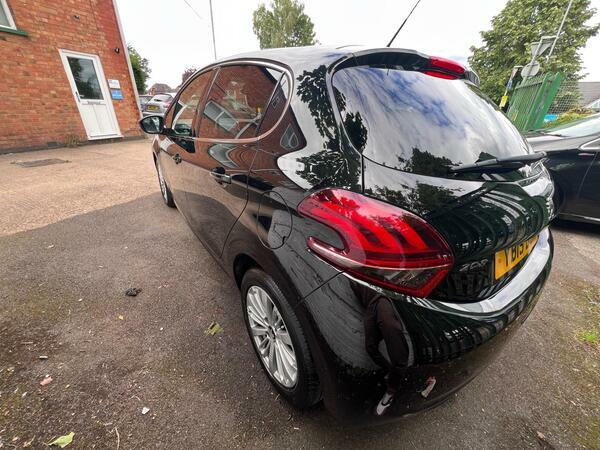 Peugeot 208 1.2 Puretech 82 Tech Edition Start Stop Grey #11