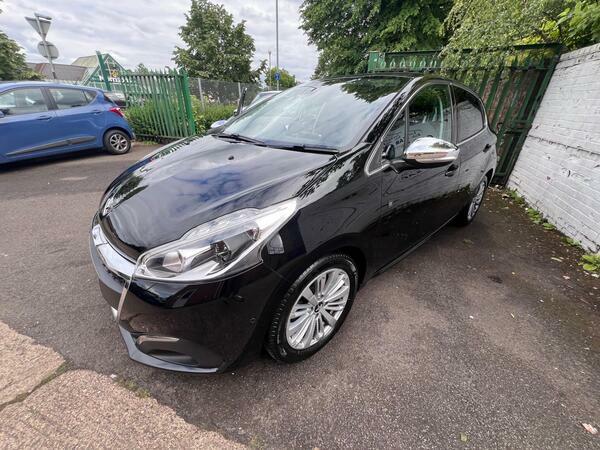 Peugeot 208 1.2 Puretech 82 Tech Edition Start Stop Grey #6
