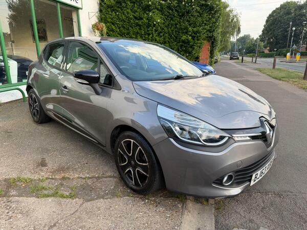 Renault Clio 0.9 Tce Dynamique Medianav Euro 5 Ss Grey