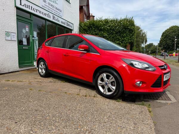 Ford Focus Ecoboost Zetec S Estate Grey #6