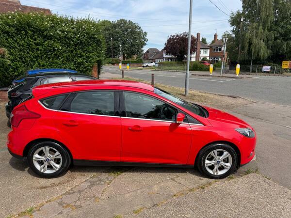Ford Focus Ecoboost Zetec S Estate Grey #12