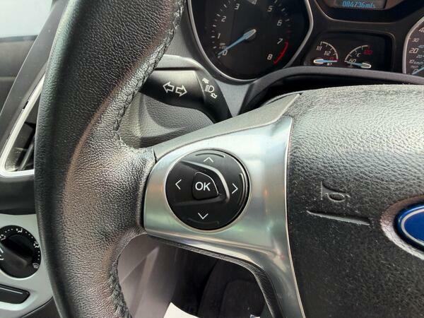 Ford Focus Ecoboost Zetec S Estate Grey #19