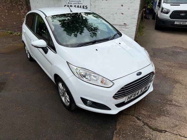 Ford Fiesta 1.25 Zetec Euro 5 White #6