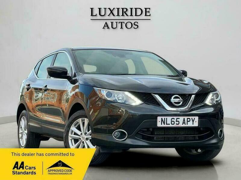 Nissan Qashqai 1.2 Dig-t Acenta 2Wd Black