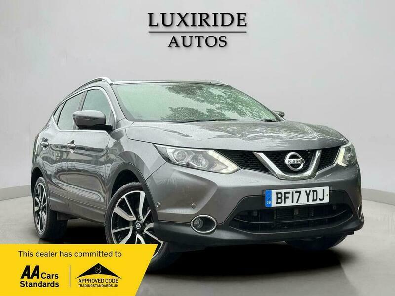 Nissan Qashqai 1.2 Dig-t Tekna Xtron Grey