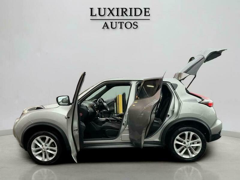 Nissan Juke 1.6 N-connecta Xtron Euro Silver #4
